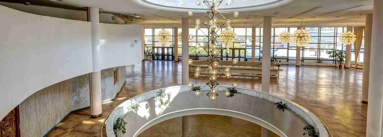 Фотография фойе Фойе большого зала, 2 этаж Воронежского концертного зала