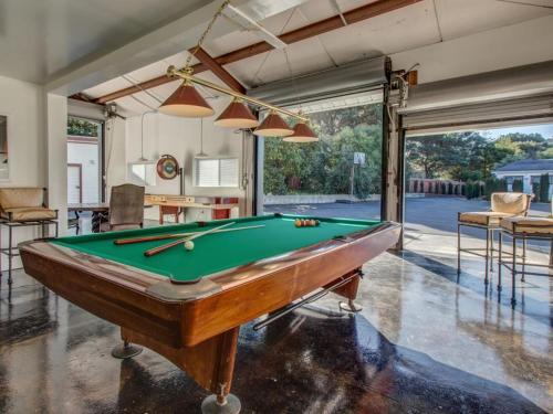 Фотография гостевого дома Fort Bragg Family Night's Rest