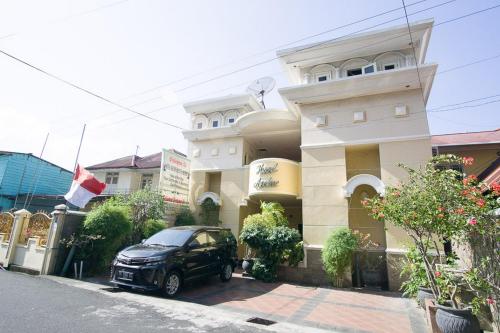 Фотография гостевого дома RedDoorz near Pantai Falajawa Ternate