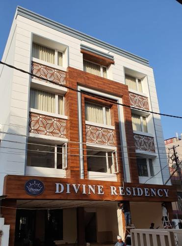 Фотографии гостиницы
Hotel Divine Residency