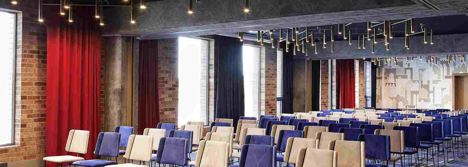 Фотография конференц-зала Конференц-зал 1/3