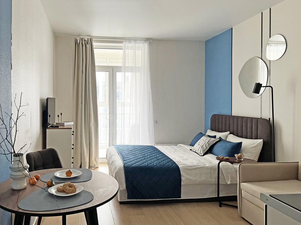 Фотография квартиры Апартаменты Студия Аквамарин с красивым видом на парк