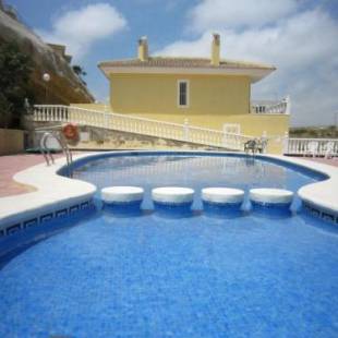 Фотографии гостевого дома 
            Quaint Holiday Home in Rojales with Pool