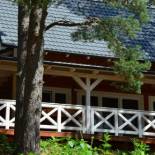 Фотография базы отдыха Domki Kaszuby - jezioro las i zoo w Szarlocie