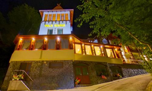 Фотография гостевого дома Vila Silvia