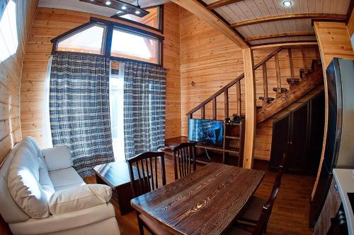 Фотография гостевого дома Апарт-отель Шале Олега Митяева