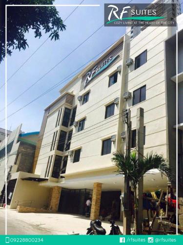 Фотография гостиницы RF Suites