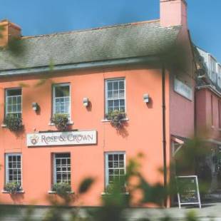 Фотографии мини отеля
Rose and Crown Yealmpton
