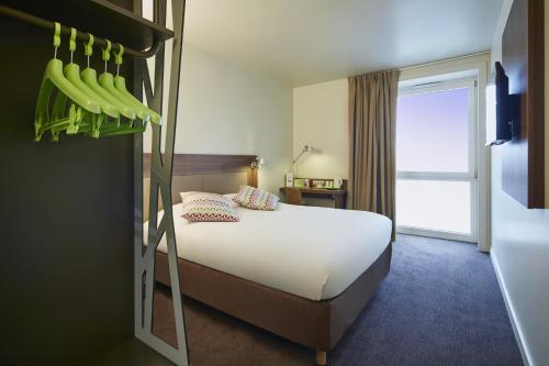 Фотография гостиницы Campanile Paris Sud Saclay- Gif sur yvette