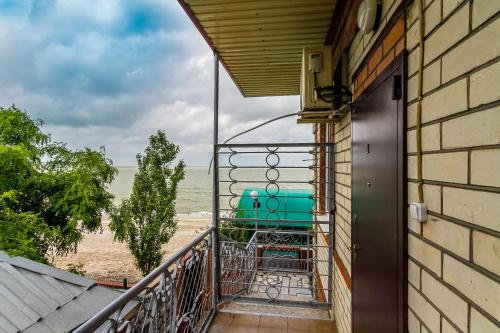 Фотографии гостиницы 
            Приазовочка