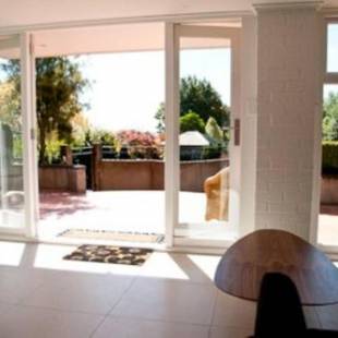 Фотографии мини отеля
The cashmere bothy