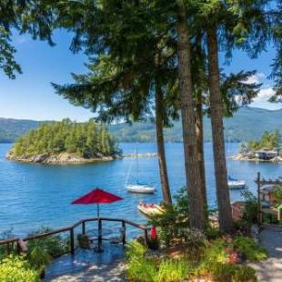 Фотографии мини отеля 
            Tranquility Bay Waterfront Inn