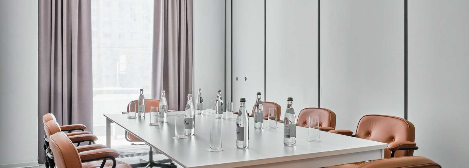 Фотография комнаты для переговоров Шымбулак