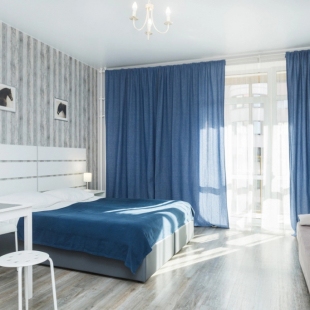 Фотография квартиры Светлая студия Этажидейли с балконом в Центре