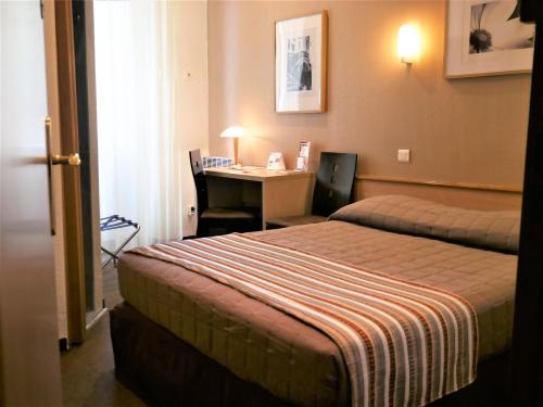 Фотография гостиницы Hôtel d'Angleterre, Salon-de-Provence