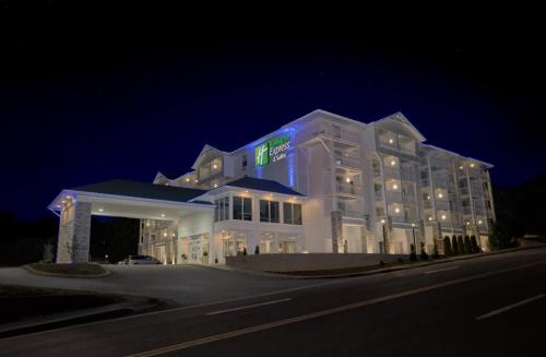 Фотография гостиницы Holiday Inn Express Pigeon Forge – Sevierville, an IHG Hotel