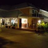 Фотография мотеля Admiral Nelson Motor Inn