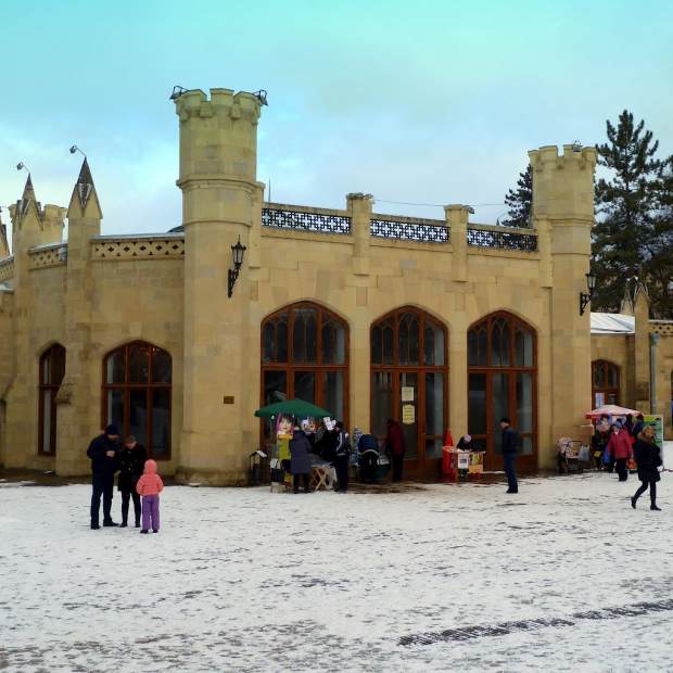 Фотография достопримечательности Нарзанная питьевая галерея