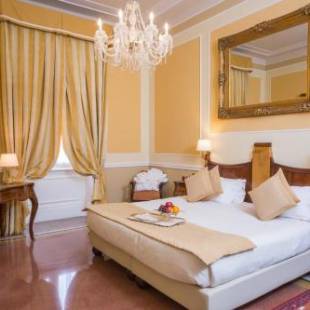 Фотографии гостиницы 
            Hotel Bristol Palace