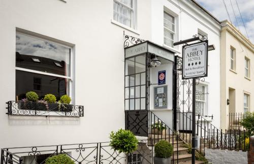 Фотография гостевого дома The Abbey