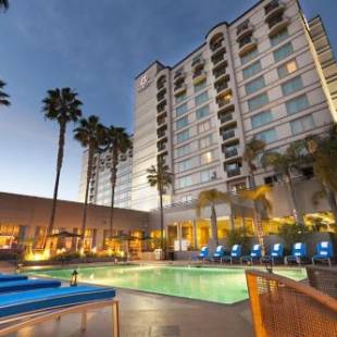 Фотографии гостиницы 
            DoubleTree by Hilton San Diego-Mission Valley