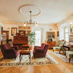 Фотографии гостиницы 
            Divná pani Luxury Gallery Rooms