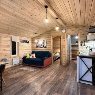 Фотография Коттеджа Частный дом в скандинавском стиле в березовом лесу