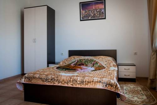 Фотографии гостевого дома 
            Удача