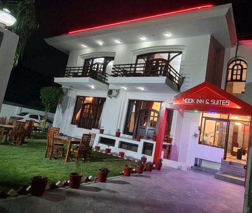 Фотографии гостиницы
Nook Inn & Suites - MG ROAD METRO