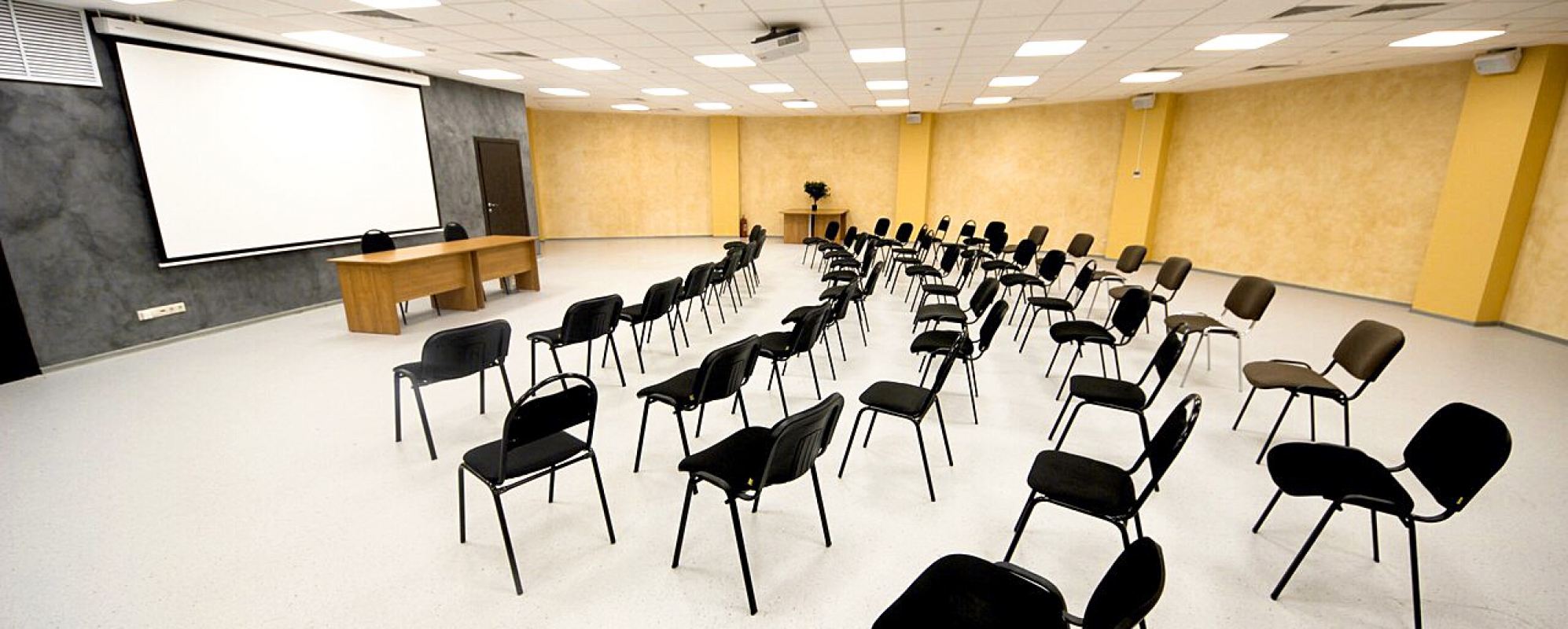 Фотографии конференц-зала Большой конференц-зал ТРЦ Жемчужина Сибири