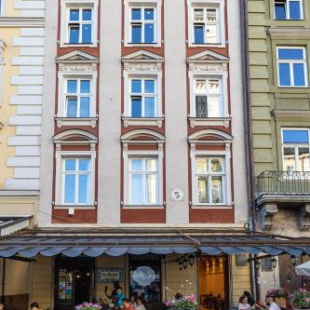 Фотография гостиницы Oysters & Bubbles Gastro. Rynok square