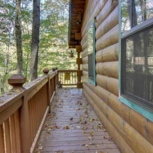 Фотографии гостевого дома
Tree Song Mountain Creek Cabin