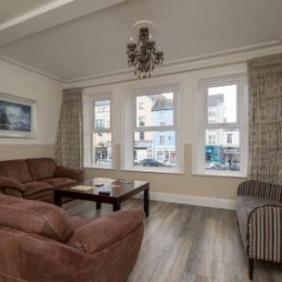 Фотографии гостевого дома
The Square townhouse Fermoy