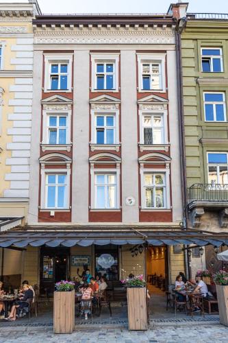 Фотографии гостиницы 
            Oysters & Bubbles Gastro. Rynok square