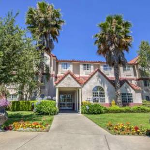 Фотографии гостиницы
SureStay Plus Hotel by Best Western Rocklin