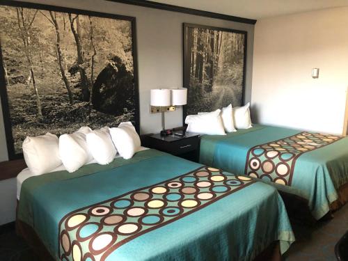 Фотография гостиницы Super 8 by Wyndham Duluth