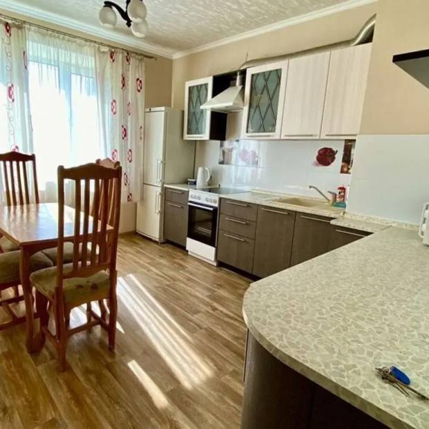 Фотографии квартиры 
            Апартаменты на проспекте Врача Сурова 24