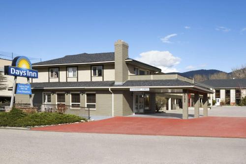 Фотография гостиницы Days Inn by Wyndham Vernon