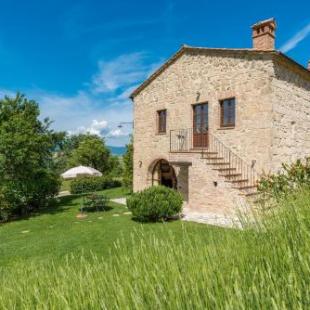 Фотография гостевого дома Borgo del Grillo - House in historical Borgo in Tuscany - Susino