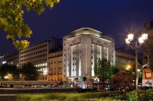 Фотография гостиницы Hôtel Paris Neuilly