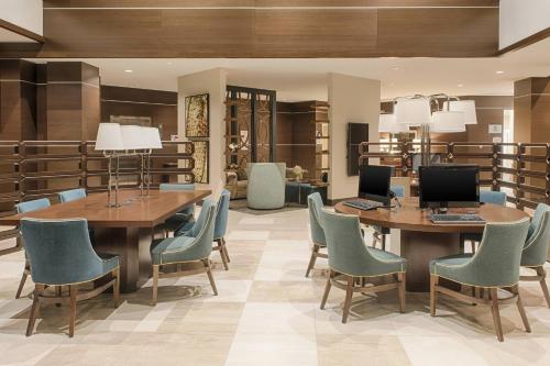 Фотография гостиницы Sheraton Mesa Hotel at Wrigleyville West