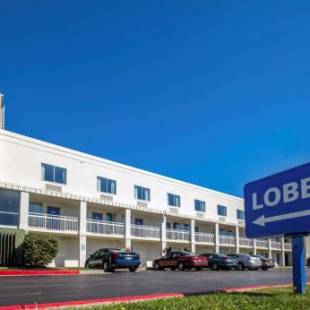 Фотографии гостиницы
Motel 6-Buffalo, NY - Airport - Williamsville