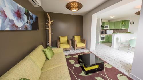 Фотография гостевого дома Cottage "LES ÉTANGS" à 1min à pied du Lac de la Forêt d'Orient - La Réserve