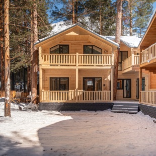 Фотография Коттеджа Коттедж в Терсколе от Квартирукинг