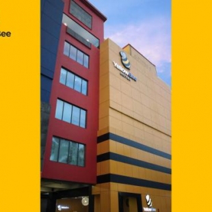 Фотография гостиницы Yellow Bee Tangerang