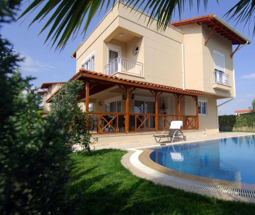 Фотография Коттеджа Paradise Town Villa Lisa