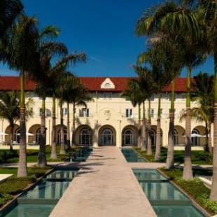 Фотография гостиницы Casa Marina Key West, Curio Collection by Hilton