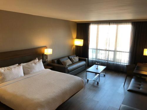 Фотография гостиницы AC Hotel Kansas City Plaza