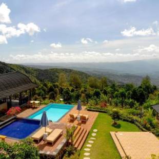 Фотографии гостевого дома
Munduk Menir Villas