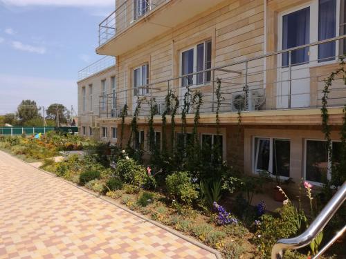 Фотографии гостевого дома
Виноградная лоза